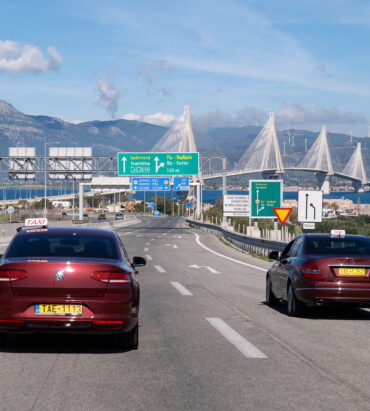 Γιατί να προτιμήσεις ταξί αντί για μέσα μαζικής μεταφοράς